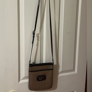 Brown guess crossbody bag